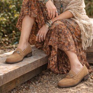 Munro Gryffin Toasted Sesame Leather Suede Horse Bit Slip-on Loafer, Size 8 (N)